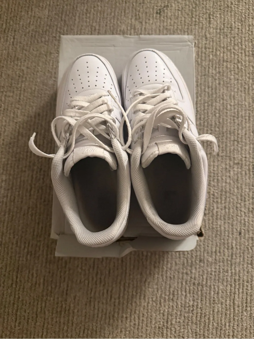 Nike Men's All-White Air Force 1